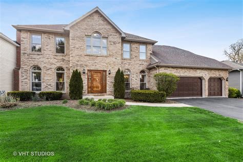 Houses for sale in woodridge il. View 1 homes for sale in Woodridge Center, take real estate virtual tours & browse MLS listings in Woodridge, IL at realtor.com®. Realtor.com® Real Estate App 314,000+ 