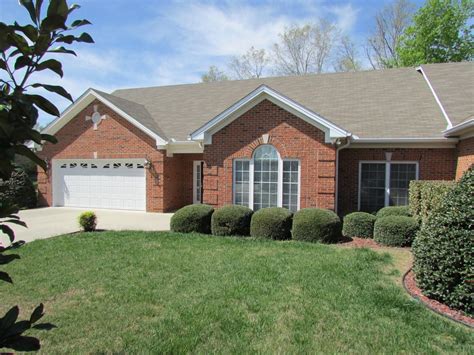 Houses for sale manchester tn. Find homes for sale under $200K in Manchester TN. View listing photos, review sales history, and use our detailed real estate filters to find the perfect place. 