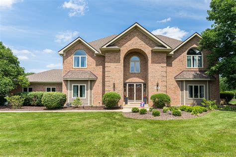 Zillow has 45 homes for sale in Roscoe IL. View listing photos, review sales history, and use our detailed real estate filters to find the perfect place.. 