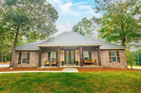 Houses for sale petal ms. The listing broker’s offer of compensation is made only to participants of the MLS where the listing is filed. 6 Windwood, Petal, MS 39465 is pending. Zillow has 22 photos of this 3 beds, 2 baths, -- sqft single family home with a list price of $319,900. 