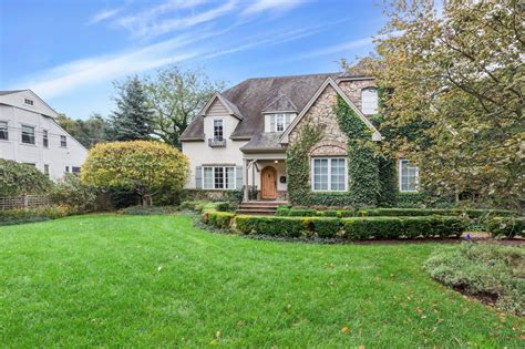Houses for sale westfield nj. Westfield, NJ Real Estate and Homes for Sale. 82 out of 82 Results. Open House Mar 16 at 11:00AM - 3:00PM. $875,000. Active. 433 LINDEN AVENUE. WESTFIELD, NJ 07090. … 