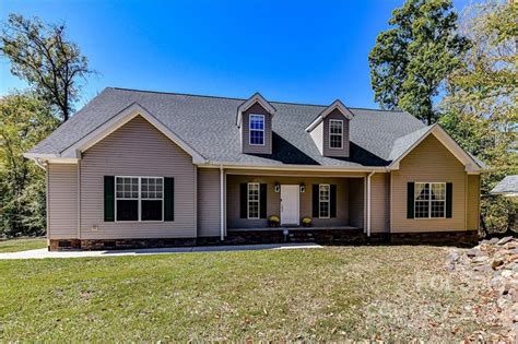 Houses for sale york sc. Directions. 4014 Eucalyptus Drive York, SC 29745 From Charlotte: Merge onto I-77 S/US-21 S. Use the right 2 lanes to take exit 82B-A-82C toward SC-161/Celanese Rd. Keep right to continue on Exit 82C, follow signs for SC-161 N/York and merge onto SC-161/Celanese Rd. Turn right onto SC-5. 