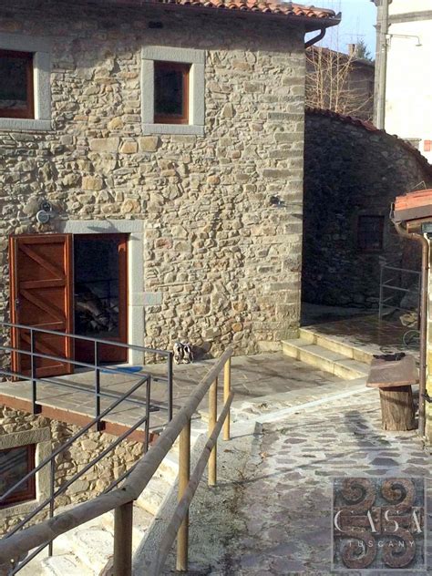 Houses in Garfagnana - Houses in Tuscany