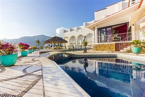 Homes for sale nearby Acapulco, Mexico. Homes for sale in Ixta