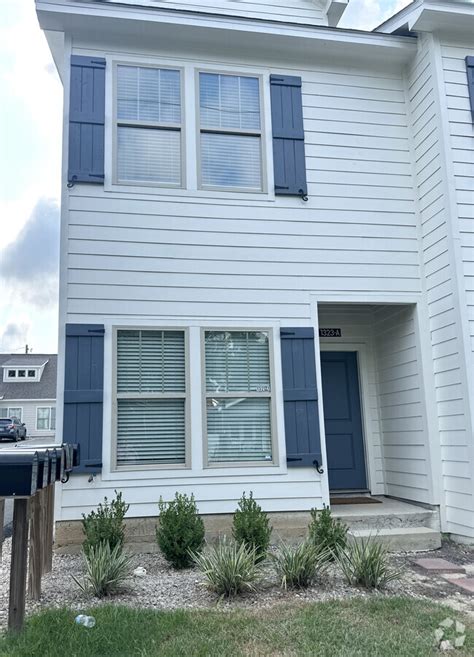 Houses in tallahassee. View detailed information about The Dwellings rental apartments located at 5100 Blountstown Highway, Tallahassee, FL 32304. See rent prices, lease prices, location information, floor plans and amenities. 