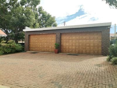 Houses to rent in Lydenburg - Nestoria