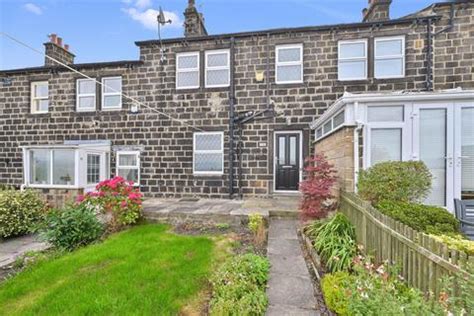 Houses to rent in Yeadon OnTheMarket