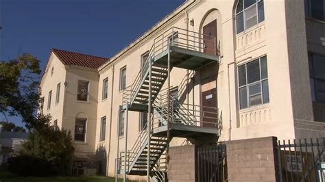 Housing for homeless veterans opens in West Los Angeles