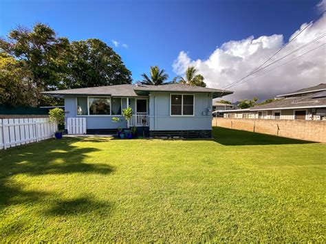 Housing in hawaii. 7007 Hawaii Kai Dr APT J25, Honolulu, HI 96825. REFINED REAL ESTATE HAWAII LLC. $349,000. 2 bds; 2 ba; 1,146 sqft - Active. Show more. ... real estate brokerage licenses in multiple provinces. § 442-H New York Standard Operating Procedures § New York Fair Housing Notice TREC: Information about brokerage services, Consumer protection … 