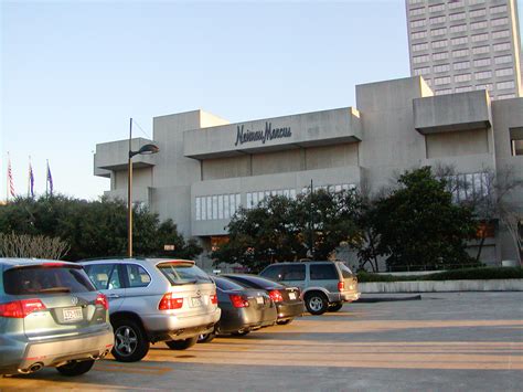 Houston - Galleria - Neiman Marcus