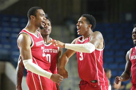 The official Men's Basketball page for the University of Houston Cougars.. 