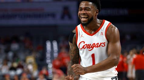 Houston gets No. 1 seed in Midwest at expense of Kansas