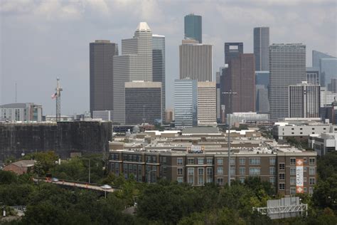 Houston might be getting a fifth area code in 2025 as growth strains current numbers