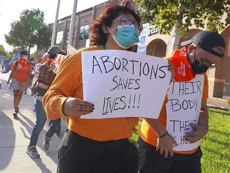 How California is helping save the next generation of abortion doctors