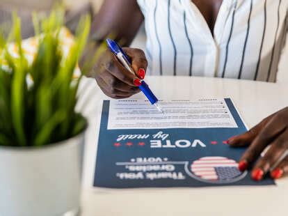 How Digital Nomads Can Vote Absentee in the Midterm Election Thrillist