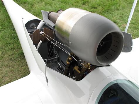 How Engines Are Integrated Into Sailplanes