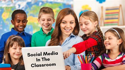 How I Teach Social Media in My University Classroom
