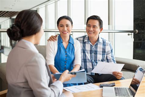 How Insurance Agents Use CRM Software Blog