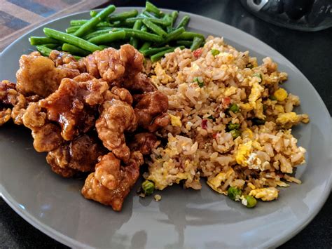 How Many Calories In Orange Chicken And Fried Rice?