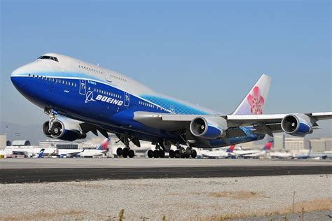 How Many Passengers Can A Boeing 747 Carry? - 2024, Cars Route