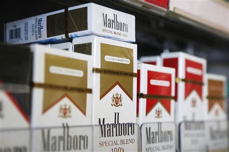 Marlboro Special Select Gold 100s Cigarettes 20ct Box 1pk : Smoke
