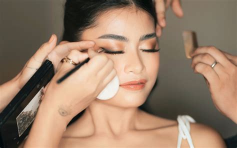 How Much Does It Cost to Have Makeup Done A Comprehensive Guide