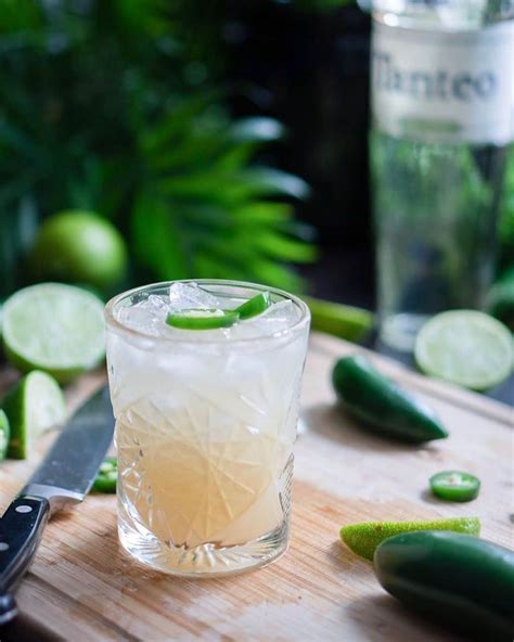 How Much Tequila In Margarita - LiquorTalkClub.com