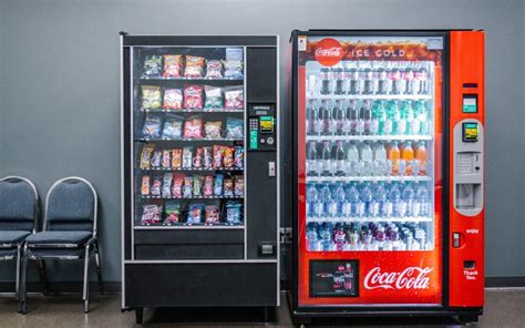 How Much is a Vending Machine? 2024 Cost Guide - BusinessNES