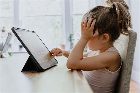 How Parents Make Screen Time Count During Pandemic