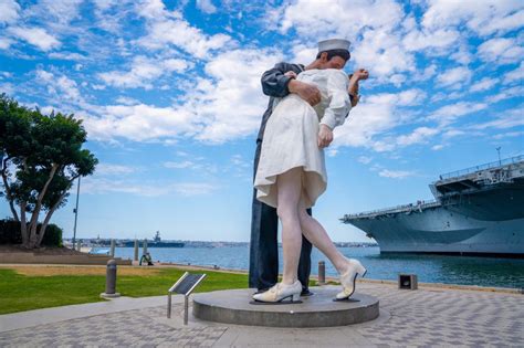 How San Diego's 'kissing statue' became a fixture on the downtown waterfront