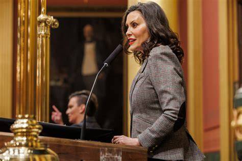 How Tall Is Gretchen Whitmer
