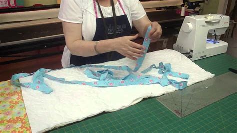 How To Bind a Quilt on a Sewing Machine with Jenny Doan of Missouri …