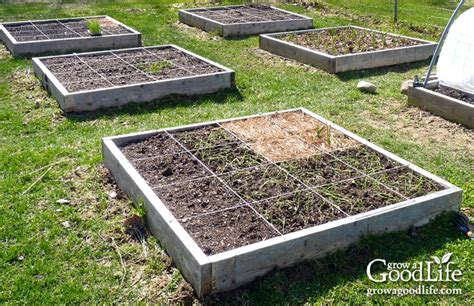 How To Build A Square Foot Garden! A Step By Step Guide