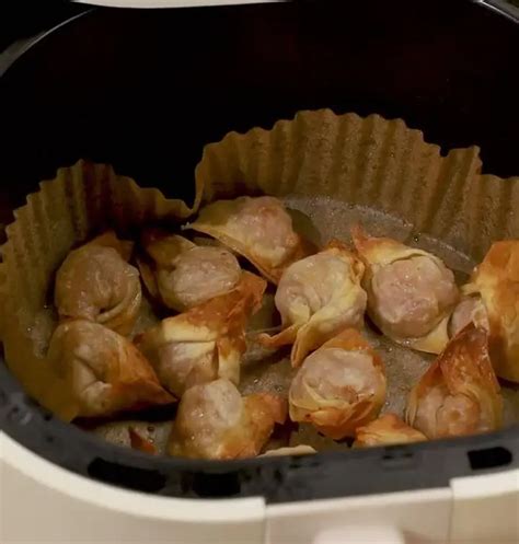 How To Cook Wontons: 5 Easy Cooking Methods.