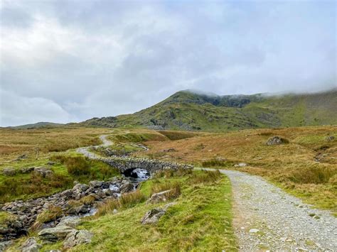 How To Do Old Man Of Coniston Walk. 4 Walking Routes!