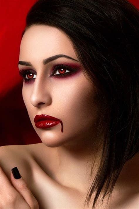 How To Do Vampire Makeup