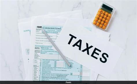 How To File Your ITR For AY 2025-26: Step-By-Step Guide For Online And Offline Modes (2025)