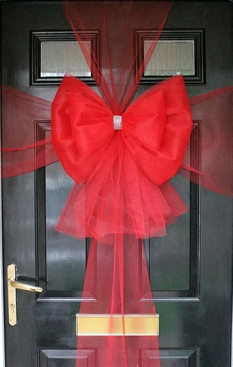 Jute Pre-Tied Bow, Red, 3 in x 2.25 in. tail (7/8 ribbon)