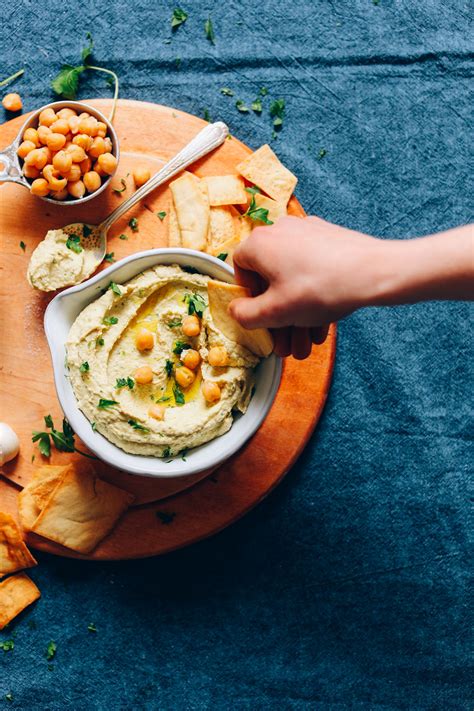 How To Make Hummus: A Guide To Making The Perfect Dip