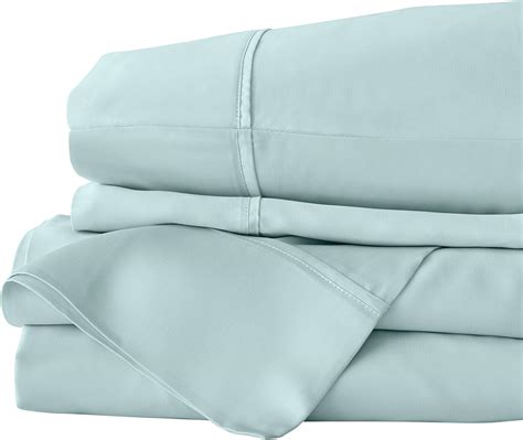 How To Put Sheets on A Tempurpedic Bed? 5 Easy Steps