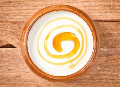 How To Sweeten Greek Yogurt (11 Effective Ways)