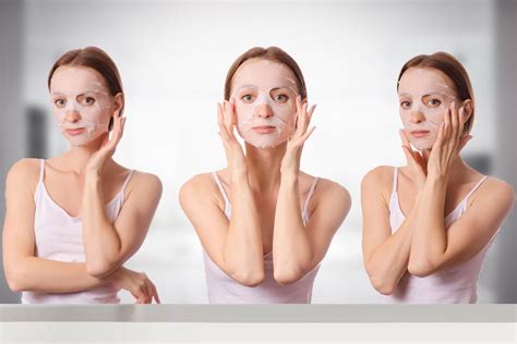 How To Use Sheet Mask Benefits Of Sheet Mask and Essential Tips