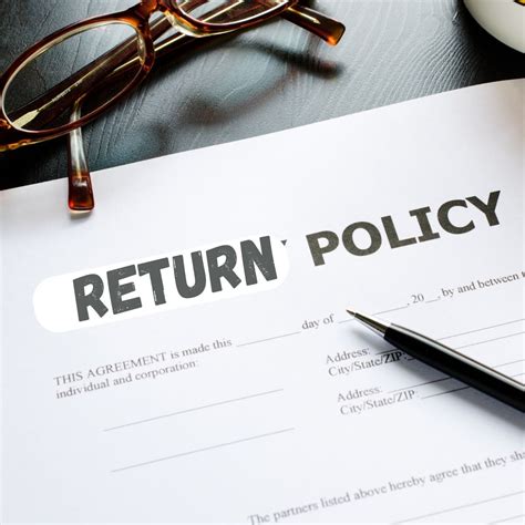 How To Write an Easy Return Policy to Boost Customer Loyalty