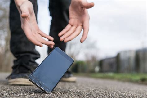 How Touchscreens Make Smartphones Less Durable
