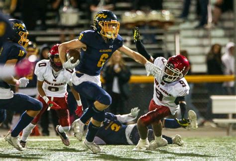 How a halftime adjustment put Alhambra in front of the DAL-Valley title race