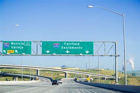 How are freeway exits numbered in California and why?