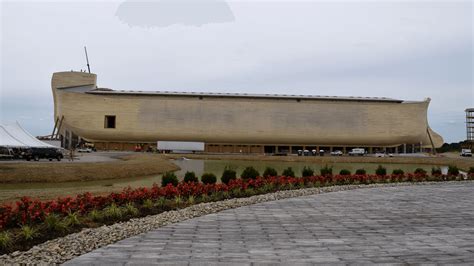 How big is noahs ark