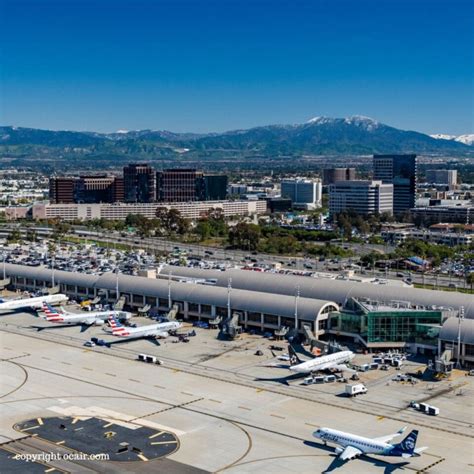 John Wayne Airport Posts March 2024 Statistics. April 26, 2024 Airline passenger traffic at John Wayne Airport decreased in March 2024 as compared to March 2023. In March 2024, the Airport served 964,073 passengers, a decrease of 3.1% when compared with the March 2023 passenger traffic count of 994,554. Read more.. 