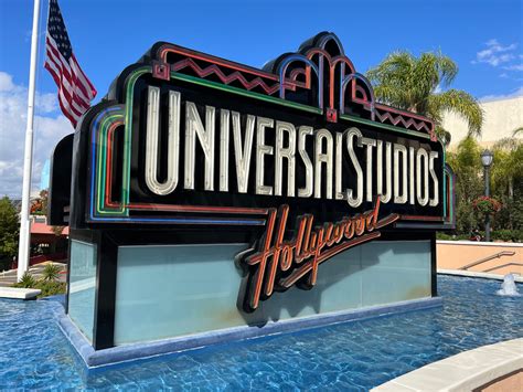 How busy is universal studios in november