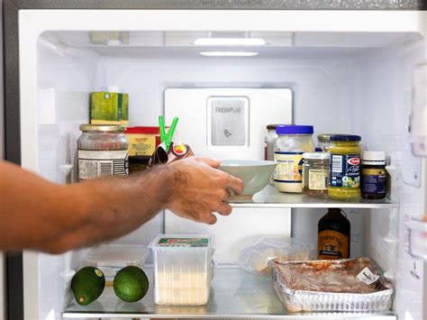 How can i get rid of a fridge. Spray disinfectant around hinges and locks and into any openings. If the odor remains, try one of the following methods: Place trays of activated charcoal, clean kitty litter or baking soda on the shelves of the refrigerator or freezer. Run the appliance empty for 2 or 3 days. Activated charcoal can be purchased from stores that sell aquarium ... 